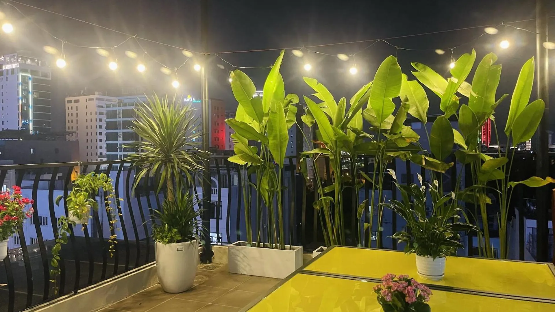 Hana Premier Apartment Da Nang 0*,