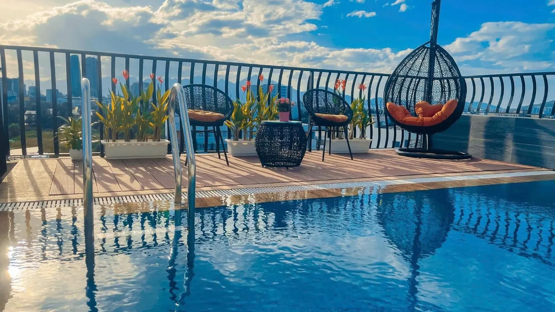 Hana Premier Apartment Da Nang